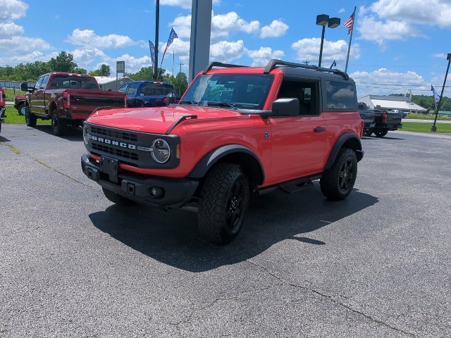 Used 2024 Ford Bronco Black Diamond AWD/4WD image 5