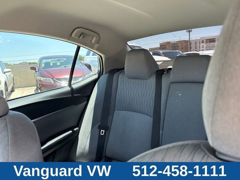 Used 2025 Toyota Camry LE w/ Convenience Package FWD image 13