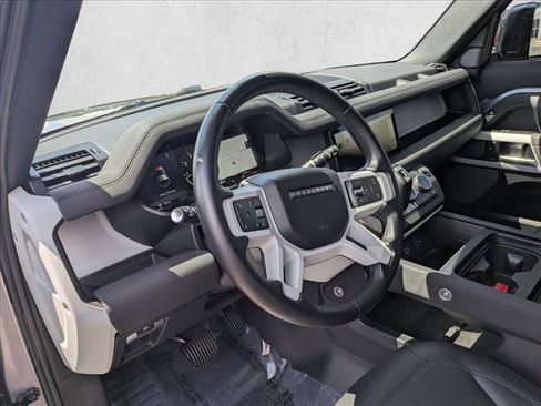Used 2023 Land Rover Defender 110 S AWD/4WD image 15