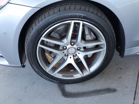 Used 2015 Mercedes-Benz S 550 4MATIC Sedan image 47