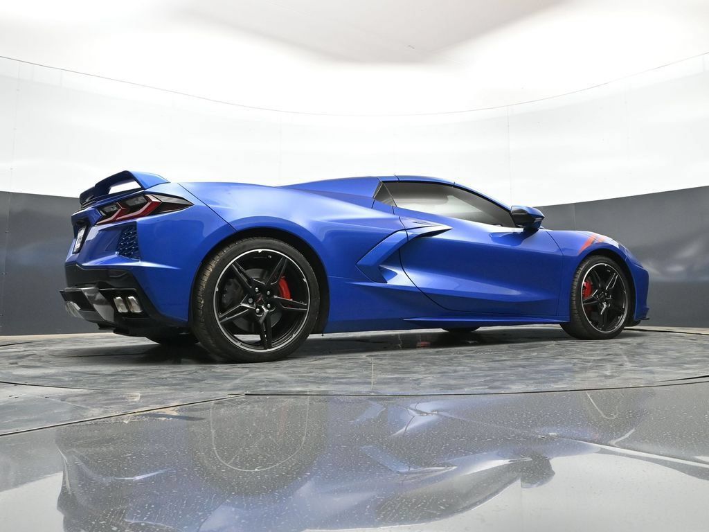 Used 2022 Chevrolet Corvette Stingray Premium Conv w/ Z51 Performance Package RWD image 44