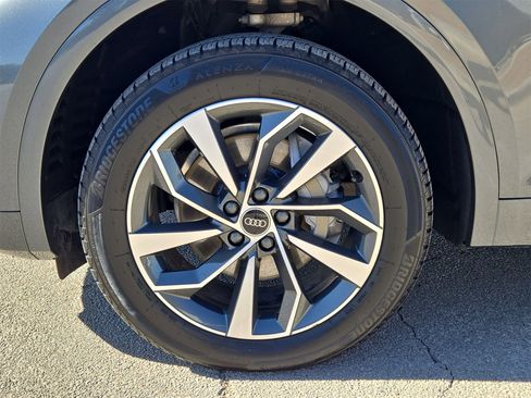 Certified 2022 Audi Q5 2.0T Premium Plus image 11