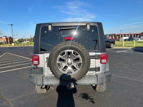 Used 2015 Jeep Wrangler Unlimited Sport w/ Quick Order Package 24S image 8