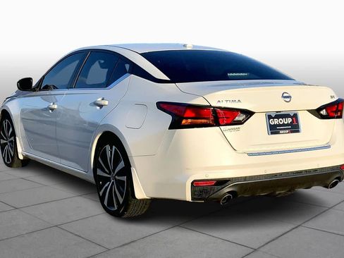 Used 2022 Nissan Altima 2.5 SR image 11