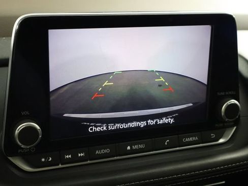 Used 2023 Nissan Rogue SV w/ SV Premium B Package FWD image 31