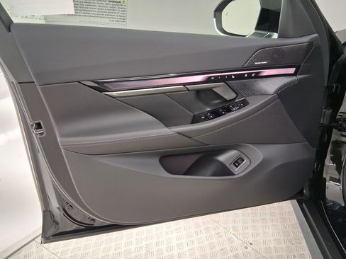 New 2026 BMW 530i w/ Premium Package image 20