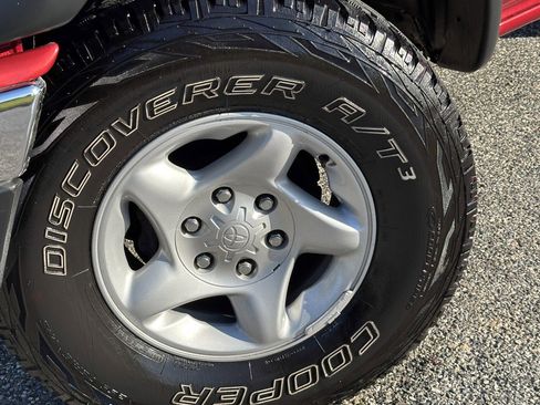 Used 2003 Toyota Tacoma 4x4 Double Cab image 7