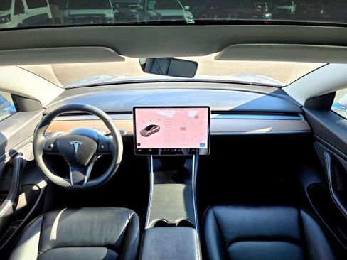 Used 2018 Tesla Model 3 Long Range AWD/4WD image 10