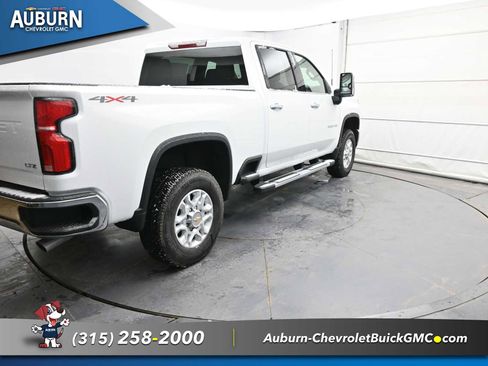 New 2026 Chevrolet Silverado 3500 LTZ image 13