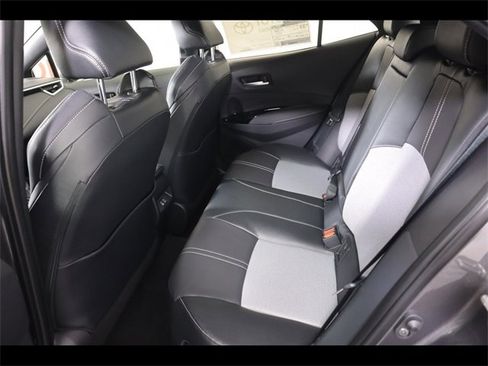 Used 2025 Toyota Corolla XSE image 18