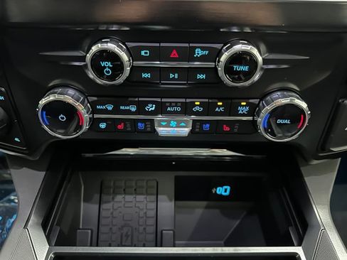 New 2026 Ford F250 Lariat w/ Lariat Ultimate Package AWD/4WD image 15