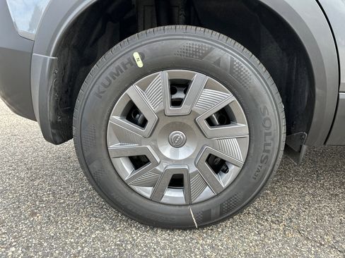 New 2026 Nissan Kicks S image 17