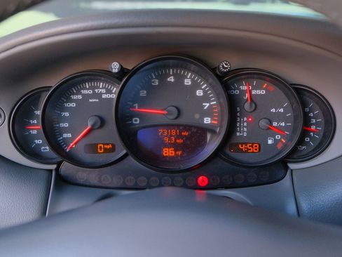 Used 2002 Porsche 911 Carrera image 16