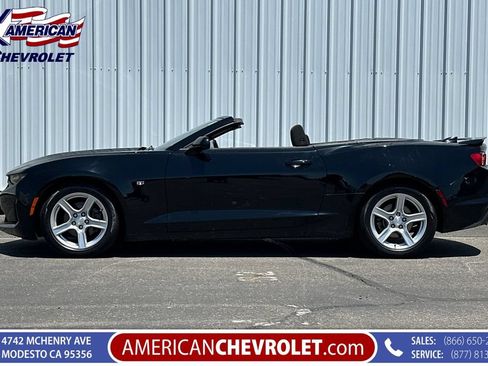 Used 2019 Chevrolet Camaro LT RWD image 7