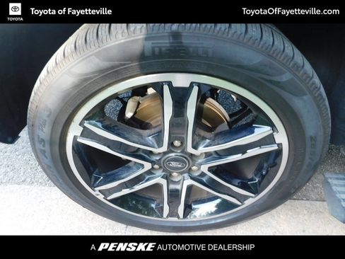 Used 2021 Ford Expedition Limited AWD/4WD image 8