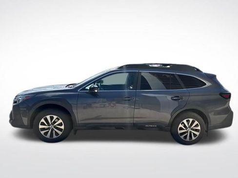 Used 2024 Subaru Outback Premium AWD/4WD image 11