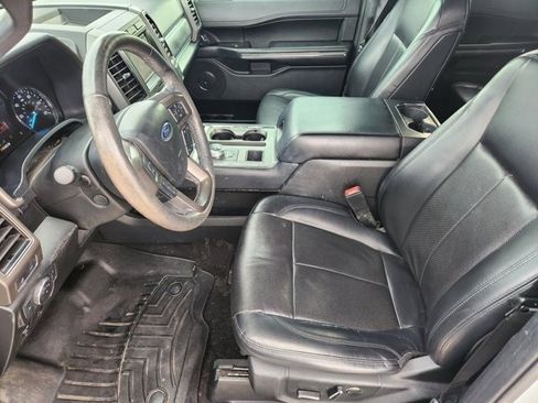 Used 2019 Ford Expedition Max XLT w/ Equipment Group 202A image 12