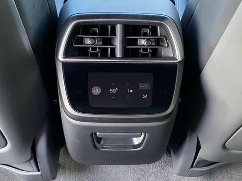Used 2024 Lucid Air Pure RWD image 49