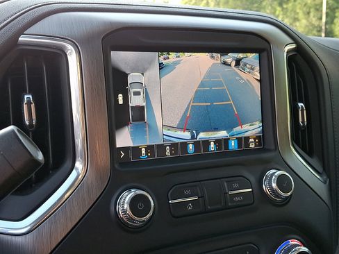 Certified 2021 GMC Sierra 1500 Denali w/ Denali Ultimate Package AWD/4WD image 23