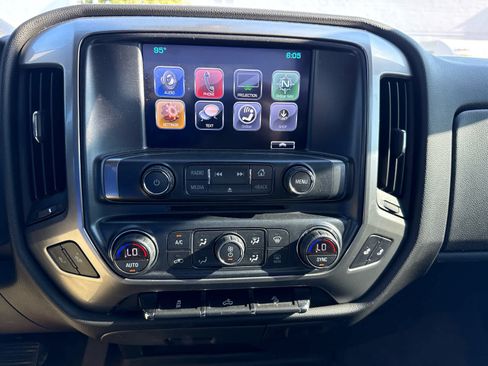Used 2017 Chevrolet Silverado 1500 LT w/ All Star Edition AWD/4WD image 9