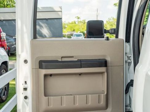 Used 2009 Ford F250 XLT AWD/4WD image 32