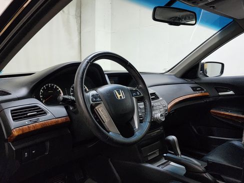 Used 2011 Honda Accord EX-L image 12