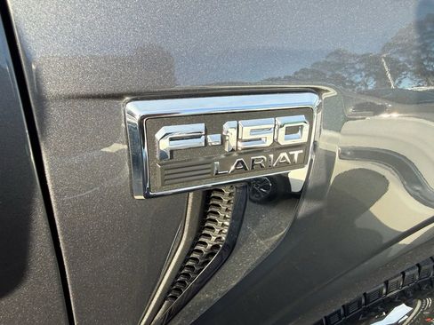 Used 2021 Ford F150 Lariat w/ Equipment Group 502A High AWD/4WD image 3