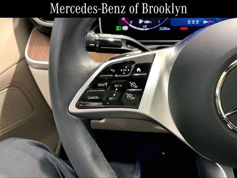 Certified 2025 Mercedes-Benz C 300 4MATIC Sedan image 23