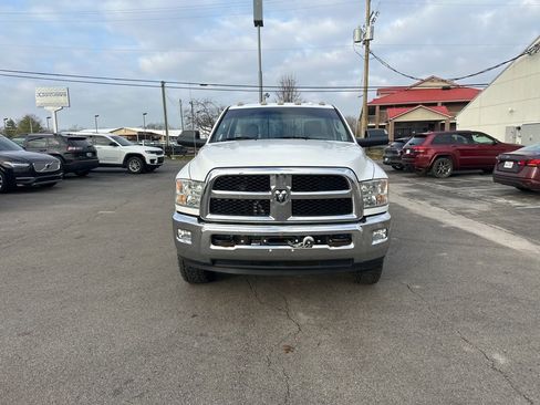 Used 2014 RAM 2500 SLT w/ Popular Equipment Group image 2
