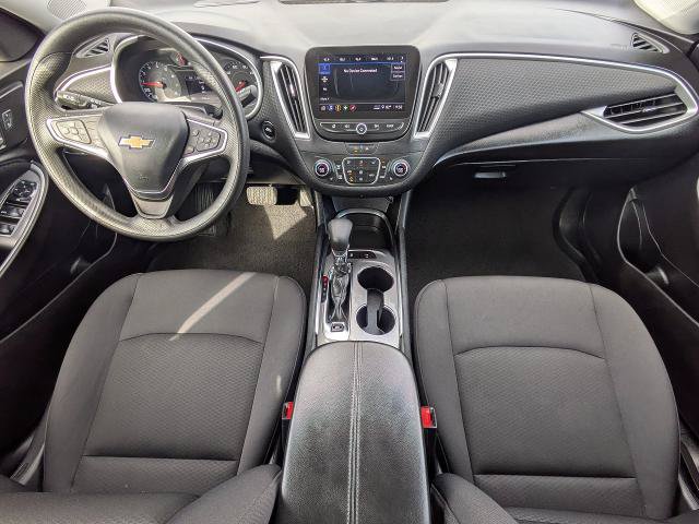 Certified 2025 Chevrolet Malibu LT FWD image 14