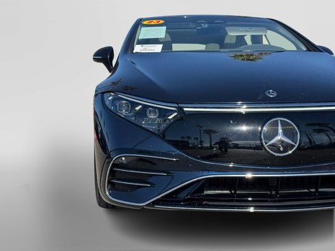 Certified 2023 Mercedes-Benz EQS 580 4MATIC Sedan image 9