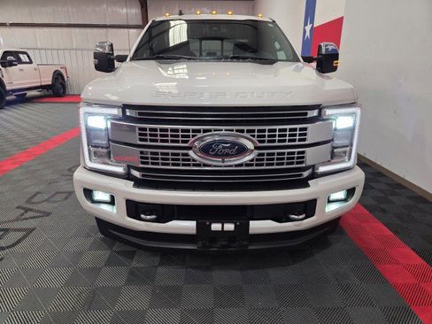 Used 2019 Ford F350 Platinum w/ Platinum Ultimate Package image 23