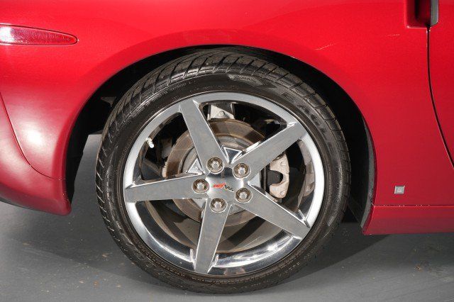 Used 2008 Chevrolet Corvette Convertible w/ Preferred Equipment Group RWD image 46