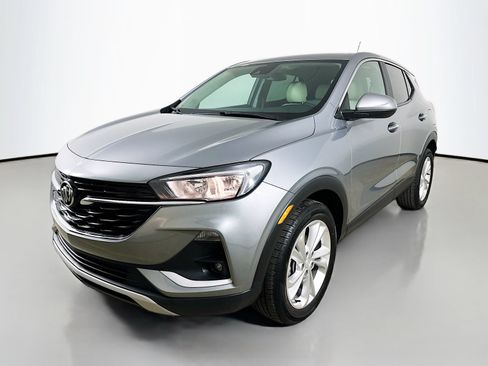 Used 2023 Buick Encore GX Preferred w/ Cold Weather Comfort Package FWD image 1