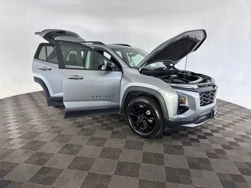 Used 2025 Chevrolet Equinox LT w/ Convenience Package II AWD/4WD image 15