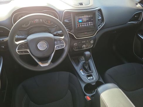 Used 2020 Jeep Cherokee Latitude image 19