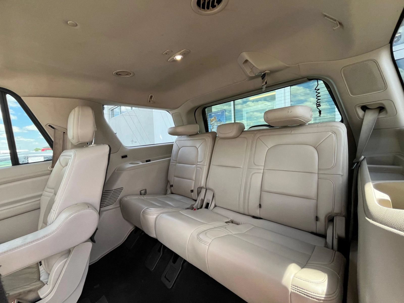 Used 2020 Lincoln Navigator Reserve w/ Luxury Package RWD image 44