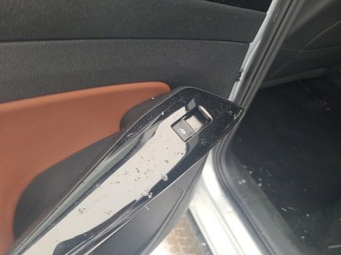 Used 2022 Volkswagen ID.4 Pro S image 15