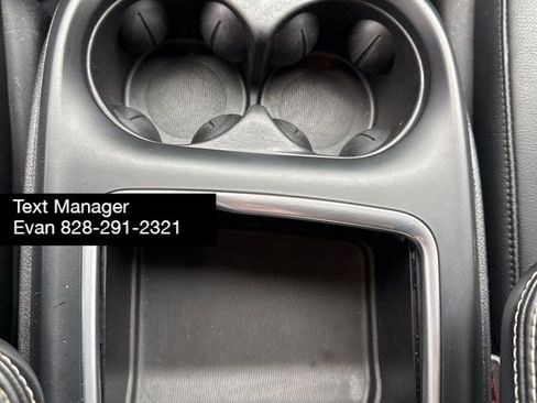 Used 2020 Chrysler Pacifica Touring-L Plus image 31