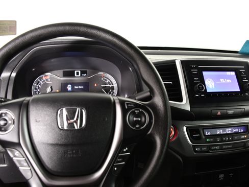 Used 2019 Honda Ridgeline Sport image 17