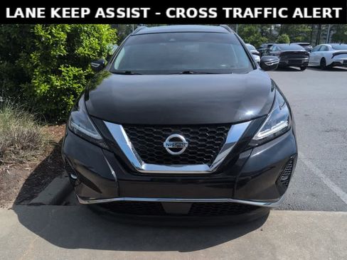 Used 2021 Nissan Murano SV FWD image 2