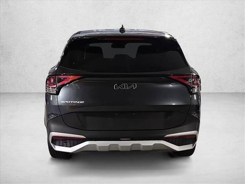 Used 2024 Kia Sportage EX FWD image 6
