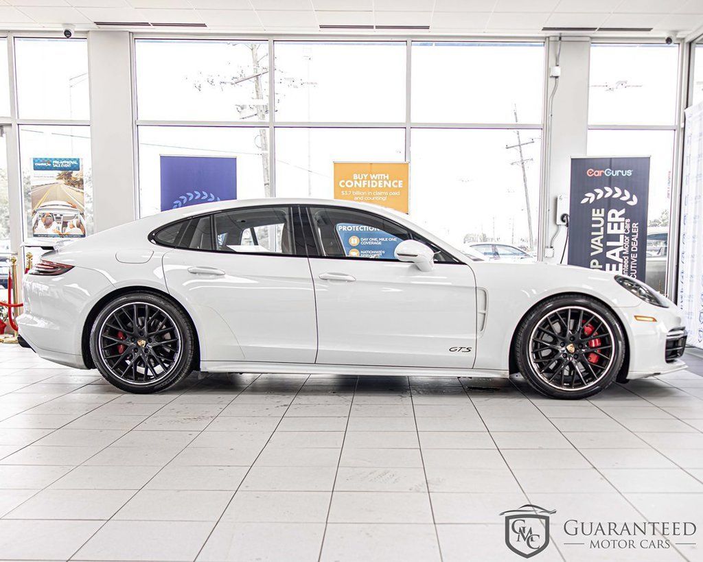 Used 2020 Porsche Panamera GTS AWD/4WD image 9