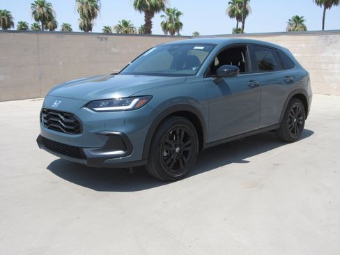 New 2026 Honda HR-V Sport image 2