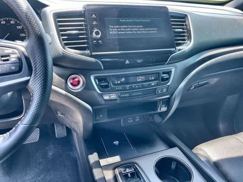 Used 2024 Honda Ridgeline TrailSport image 18