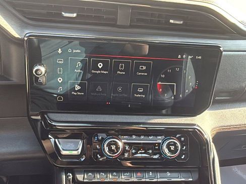Used 2023 GMC Sierra 1500 AT4 w/ AT4 Premium Package AWD/4WD image 22