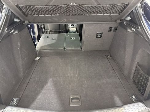 Used 2018 Porsche Macan image 23