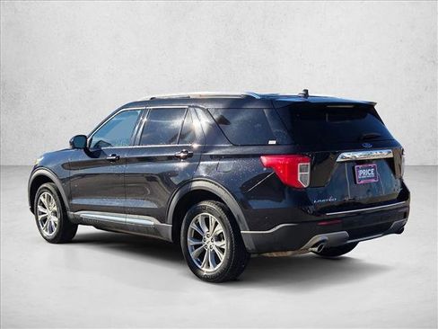 Used 2023 Ford Explorer Limited image 6