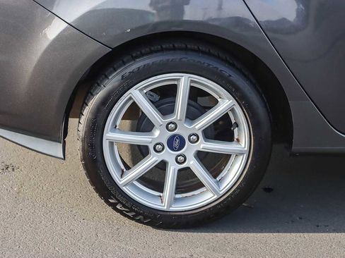 Used 2016 Ford Fiesta SE w/ Equipment Group 201A image 10