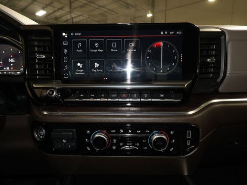 Certified 2023 GMC Sierra 1500 SLT w/ SLT Premium Plus Package image 17